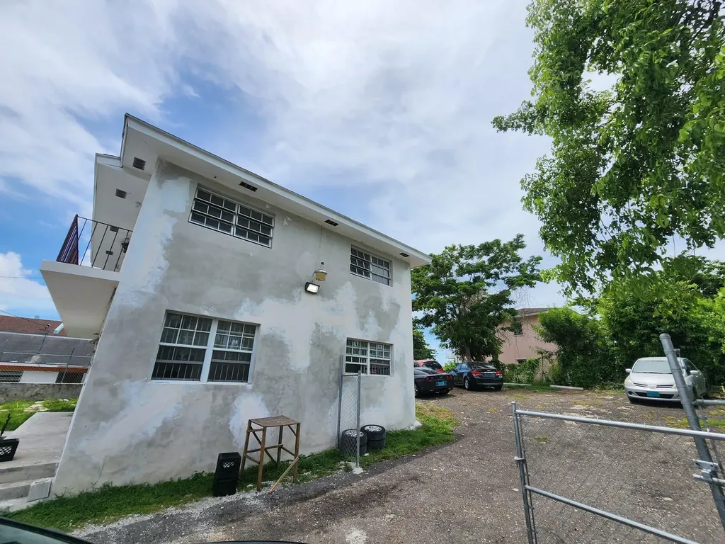 Fire Trail Road New Providence Paradise Island BS