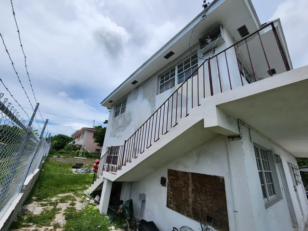 Fire Trail Road New Providence Paradise Island BS