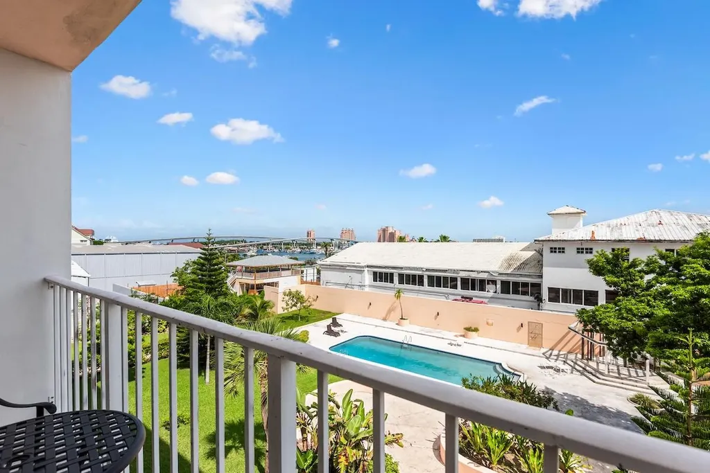 Unit 301 Pilot House New Providence Paradise Island BS