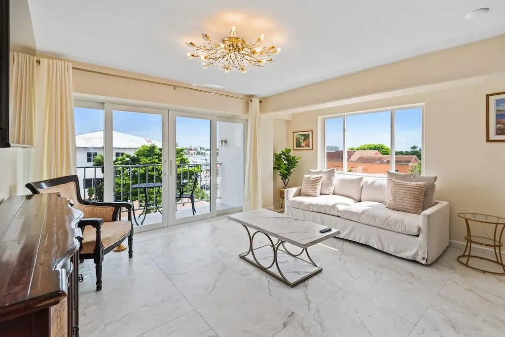 Unit 301 Pilot House New Providence Paradise Island BS