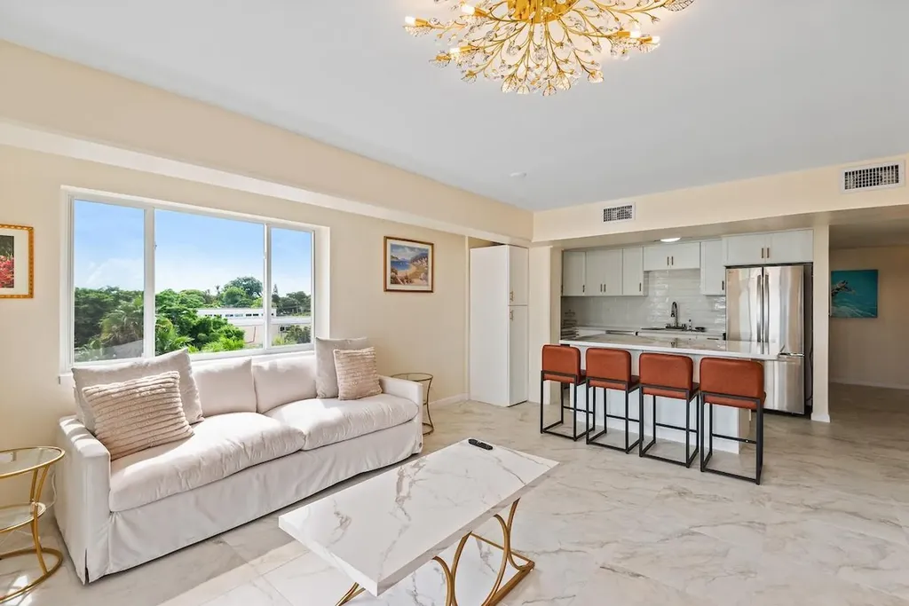 Unit 301 Pilot House New Providence Paradise Island BS