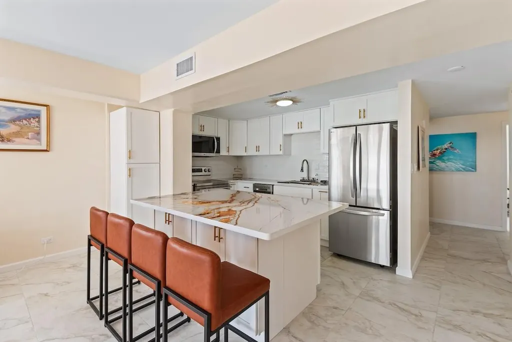 Unit 301 Pilot House New Providence Paradise Island BS