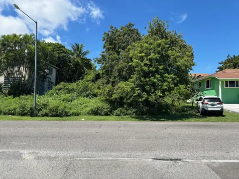 Eastwood New Providence Paradise Island BS