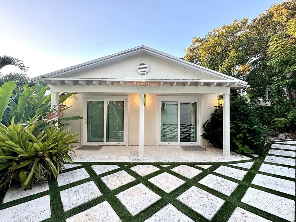 Arawak Drive Eleuthera BS