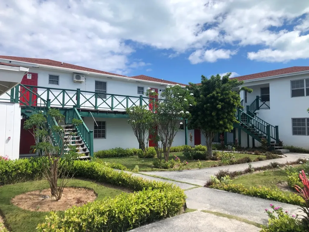 Hooper's Bay, Exuma Exuma BS