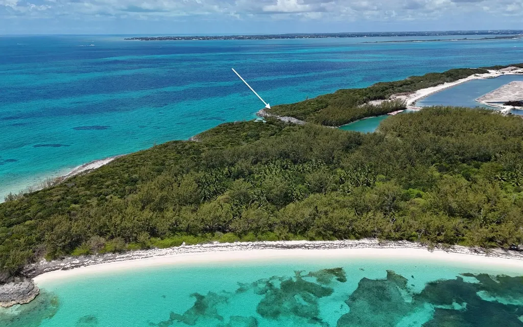 Lot 27, Rose Island Beach New Providence Paradise Island BS