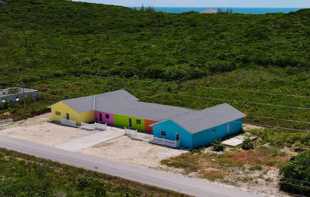 Gregory Town Commercial Center, Eleuthera Eleuthera BS