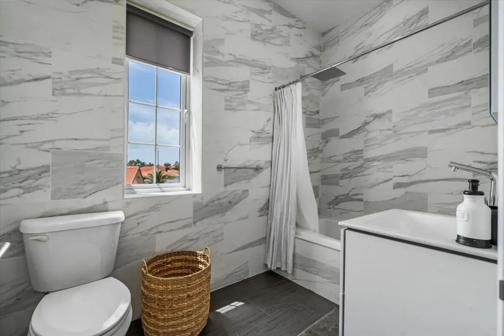 801 Starfish Isle New Providence Paradise Island BS