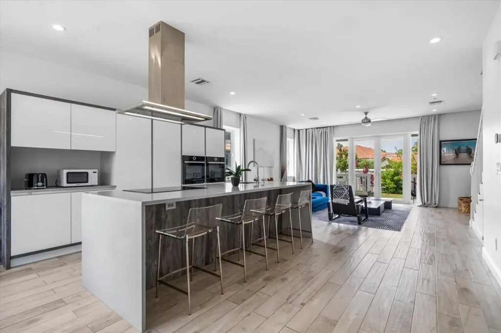 801 Starfish Isle New Providence Paradise Island BS