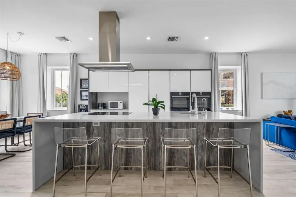 801 Starfish Isle New Providence Paradise Island BS