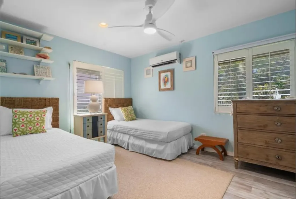 West Bay Street 912 New Providence Paradise Island BS