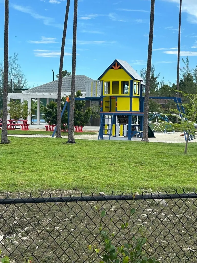 Dragon Fly Drive South Ocean New Providence Paradise Island BS