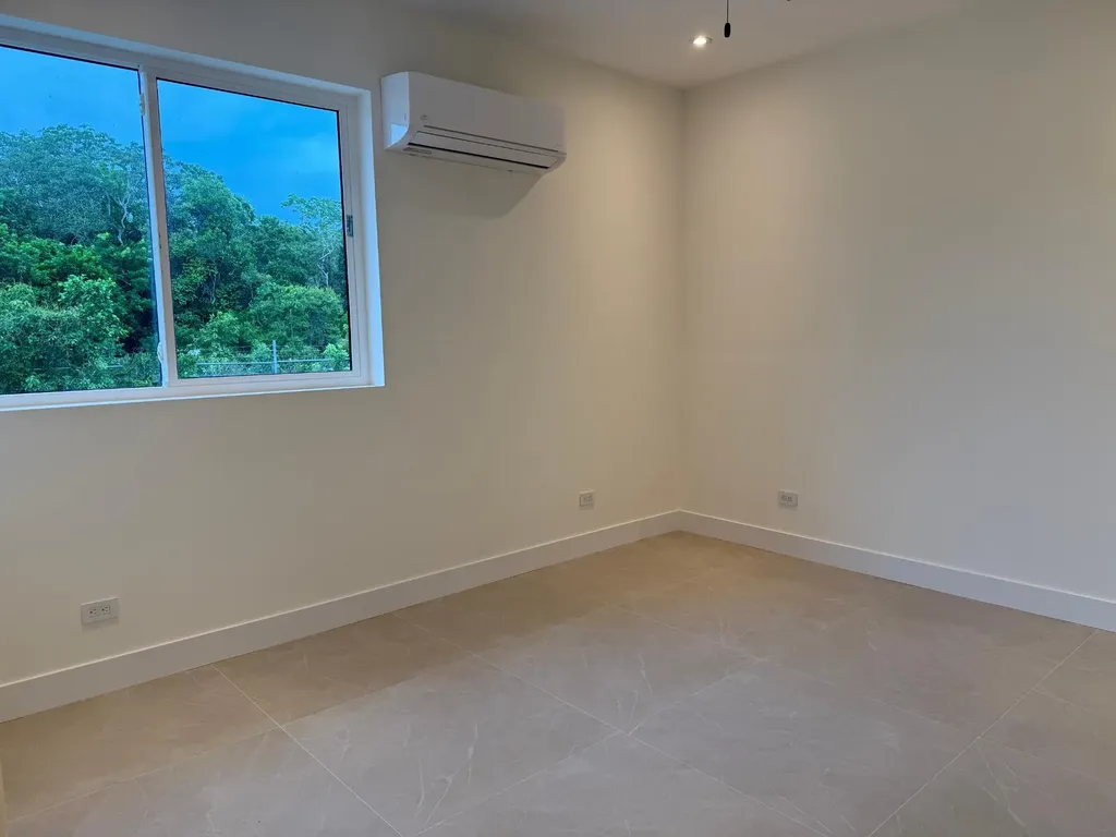 Dragon Fly Drive South Ocean New Providence Paradise Island BS