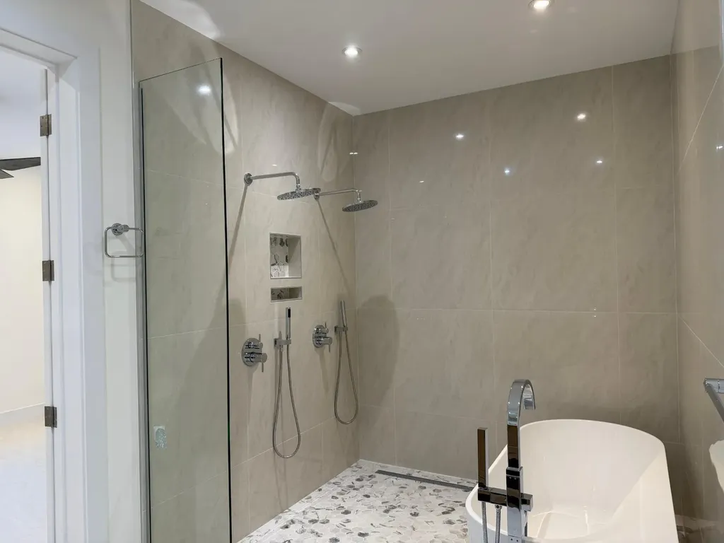 Dragon Fly Drive South Ocean New Providence Paradise Island BS