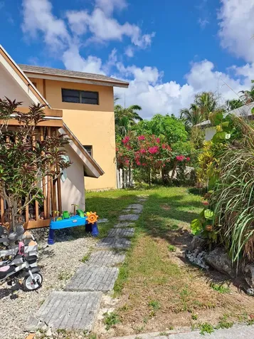 Roberts Boulevard 18 New Providence Paradise Island BS