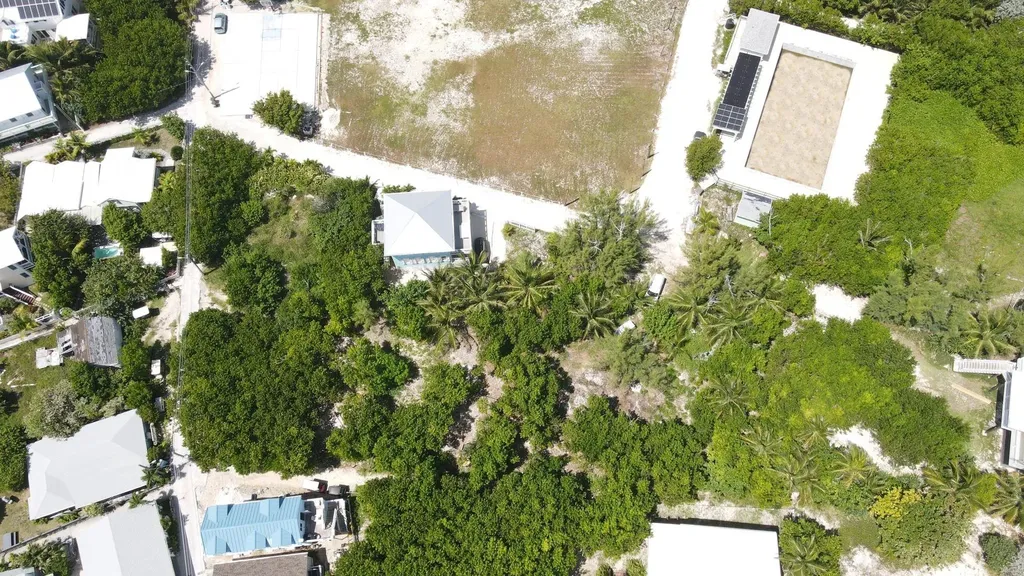 3 Hope Town Lighthouse Abaco BS