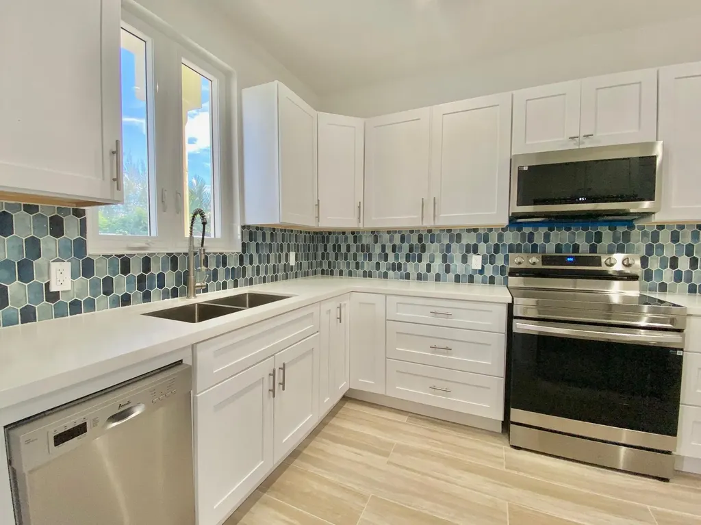 Dunmore Court New Providence Paradise Island BS