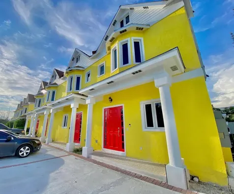 Dunmore Court New Providence Paradise Island BS