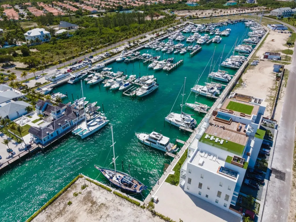 Dock Slip 6, Pier 5 New Providence Paradise Island BS