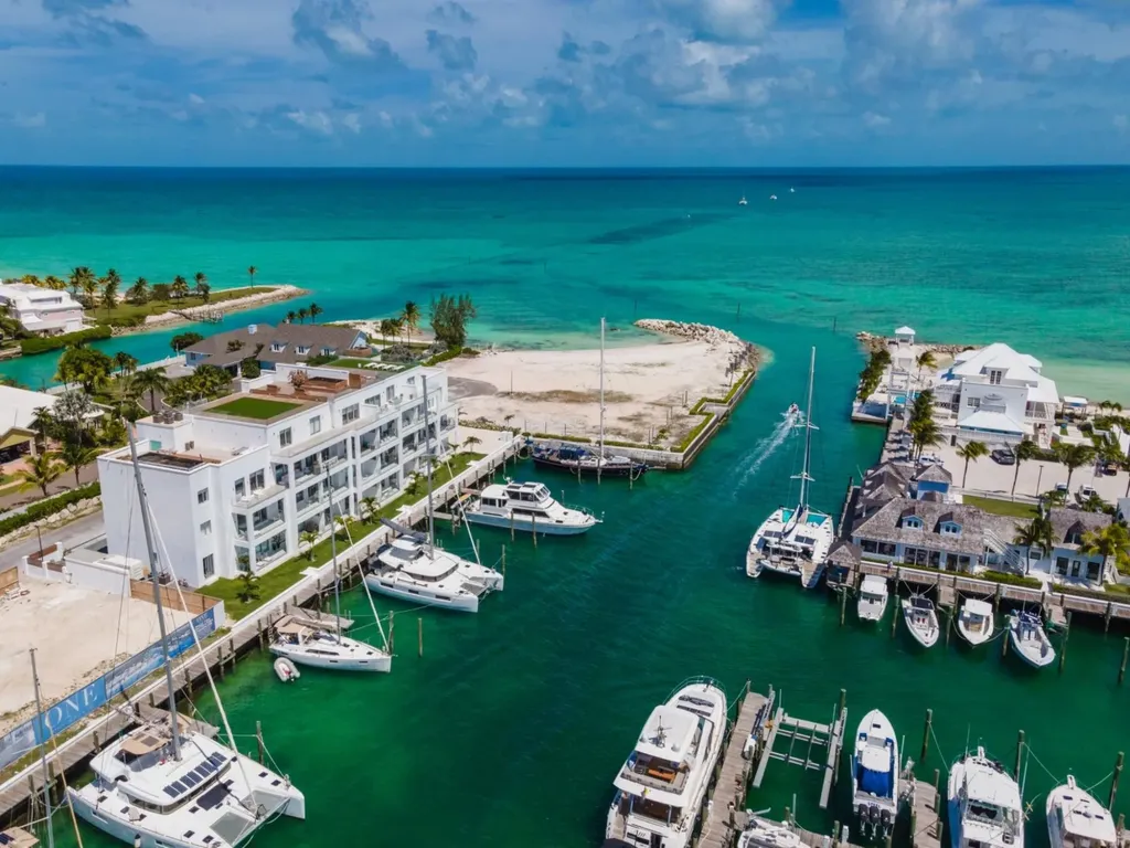 Dock Slip 6, Pier 5 New Providence Paradise Island BS