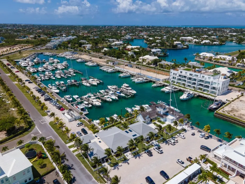 Dock Slip 6, Pier 5 New Providence Paradise Island BS