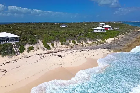 Mermaids On The Beach Abaco BS