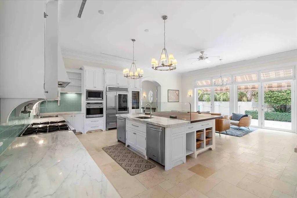 Club Drive Blue Water New Providence Paradise Island BS