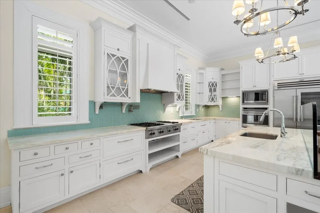 Club Drive Blue Water New Providence Paradise Island BS