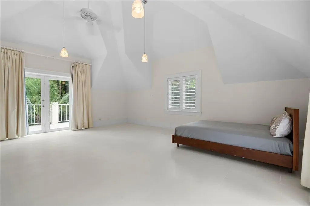 Club Drive Blue Water New Providence Paradise Island BS