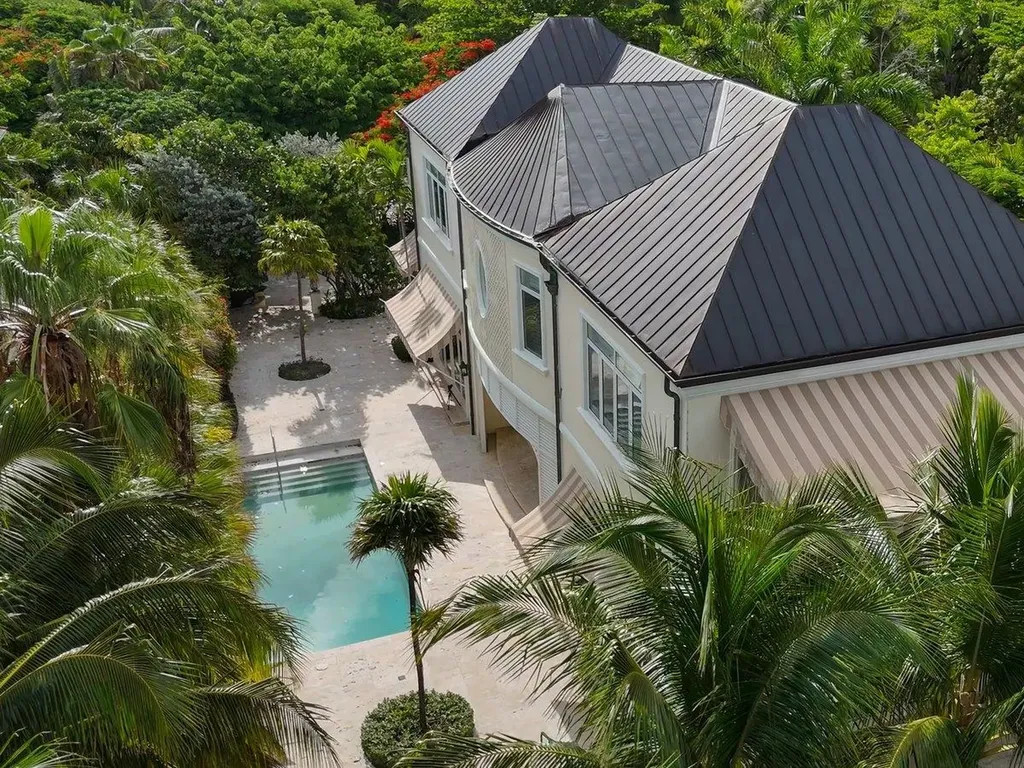 Club Drive Blue Water New Providence Paradise Island BS