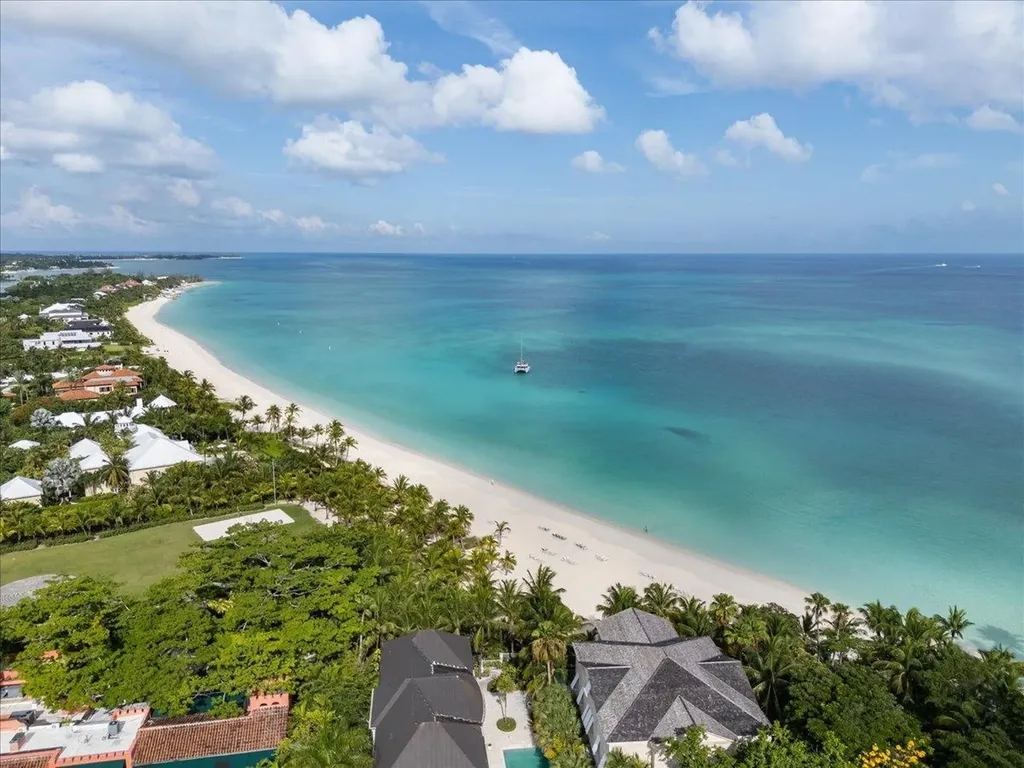 Club Drive Blue Water New Providence Paradise Island BS