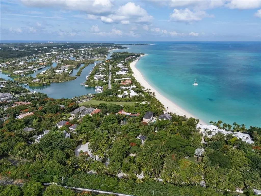 Club Drive Blue Water New Providence Paradise Island BS