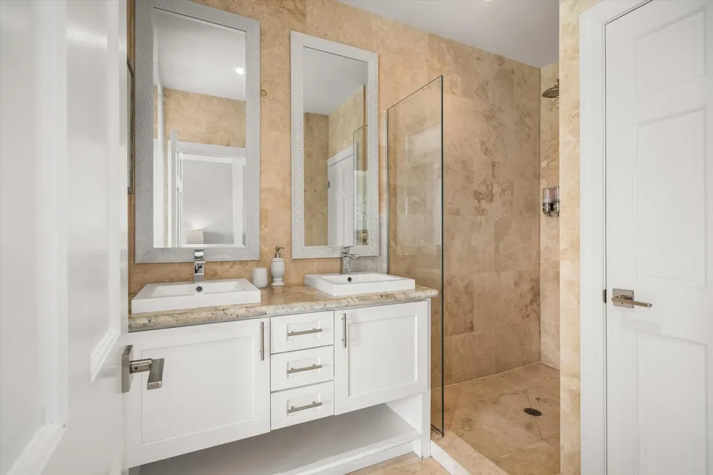 Starfish Isle New Providence Paradise Island BS