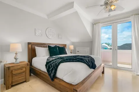 Starfish Isle New Providence Paradise Island BS