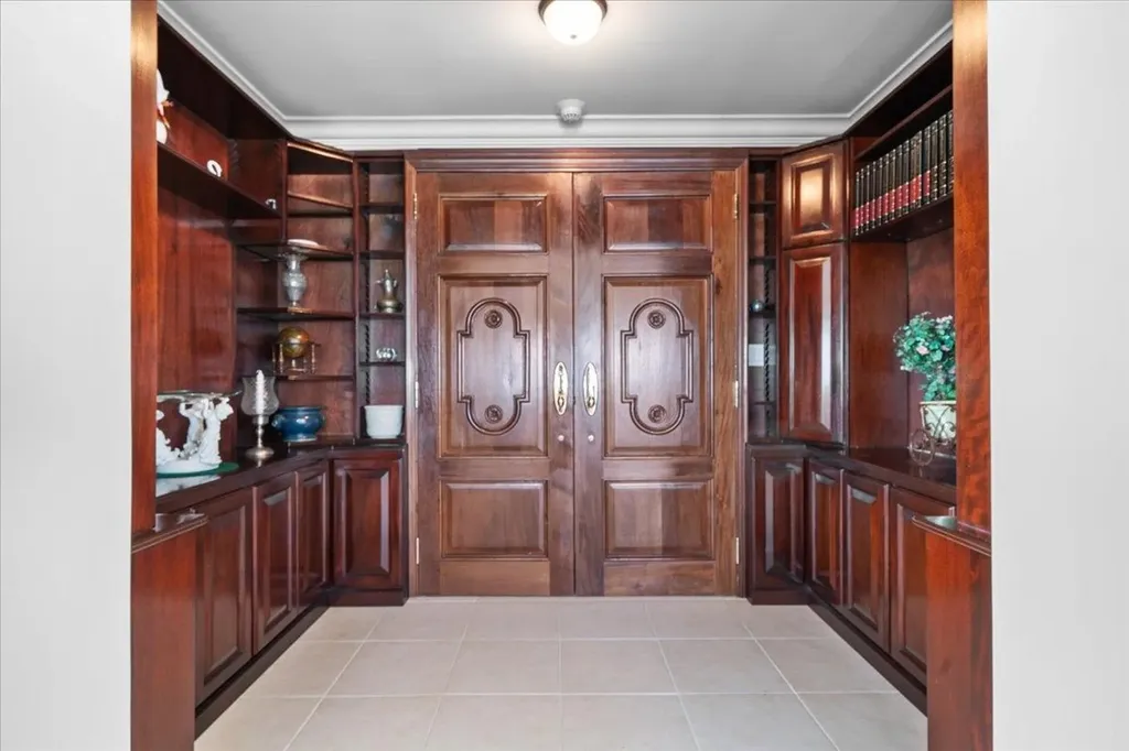 Penthouse 7 Bayroc New Providence Paradise Island BS