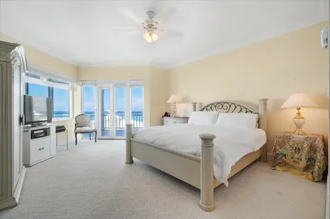 Penthouse 7 Bayroc New Providence Paradise Island BS