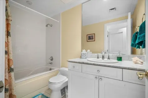 Penthouse 7 Bayroc New Providence Paradise Island BS