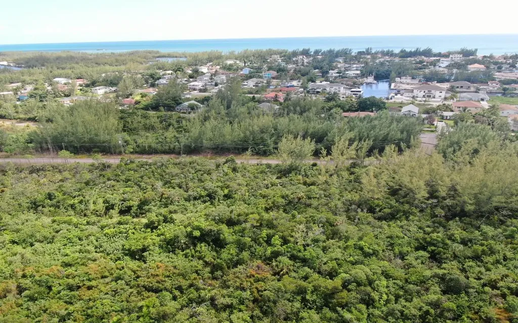 4 Coral Harbour Waterways New Providence Paradise Island BS