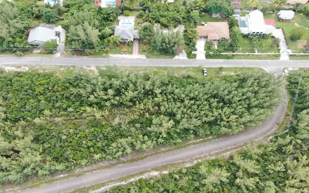 4 Coral Harbour Waterways New Providence Paradise Island BS