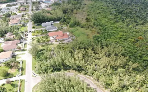 3 Coral Harbour Waterways New Providence Paradise Island BS