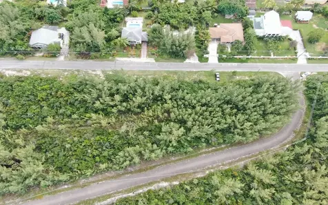 3 Coral Harbour Waterways New Providence Paradise Island BS