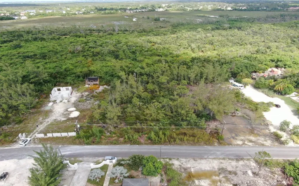 2 Coral Harbour Waterways New Providence Paradise Island BS