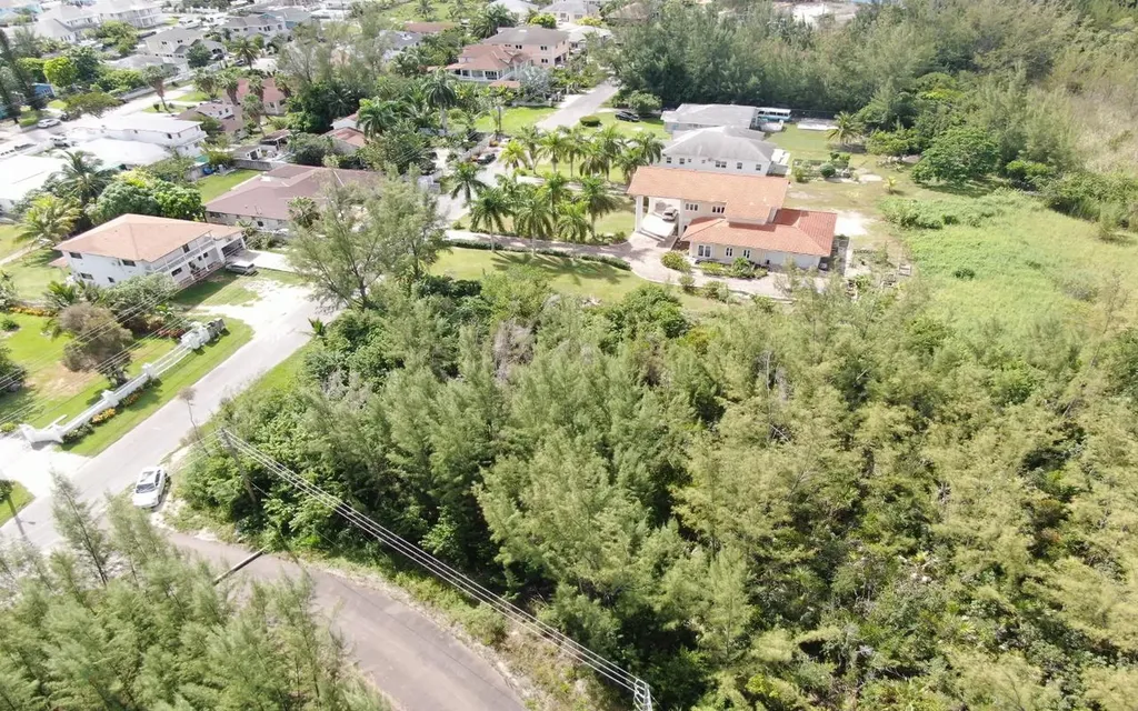 2 Coral Harbour Waterways New Providence Paradise Island BS