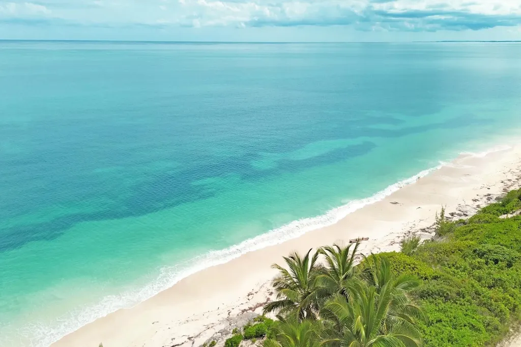 Lot 8 Block 3 Abaco BS