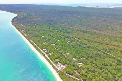 Lot 8 Block 3 Abaco BS