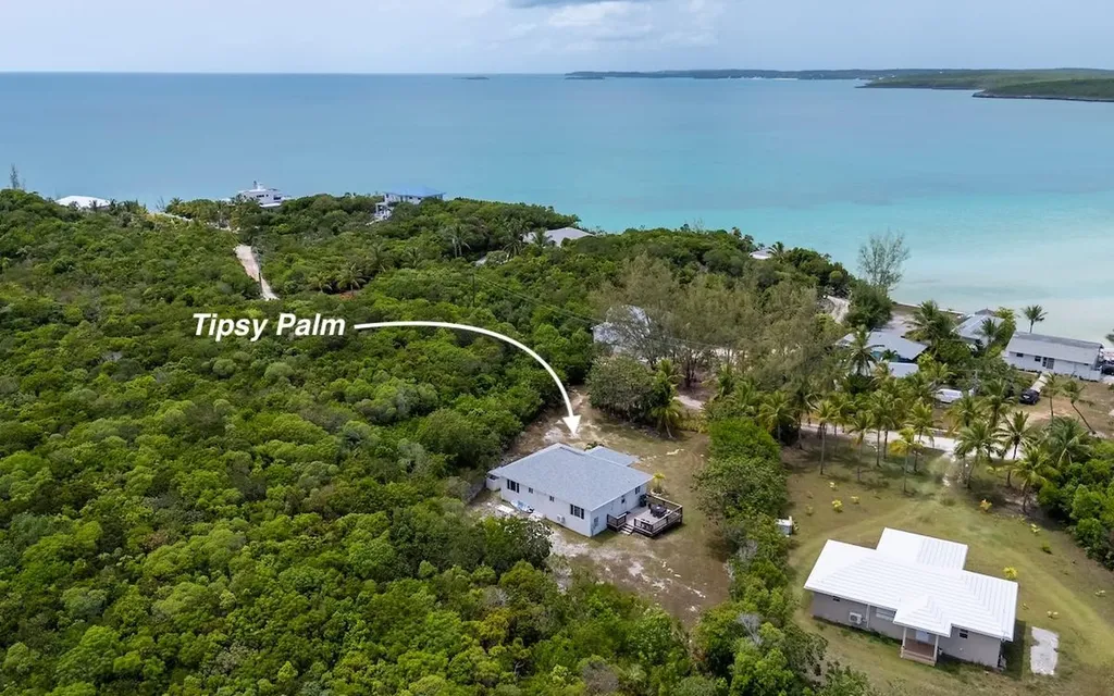 Tipsy Palm Villa, Ten Bay Eleuthera BS