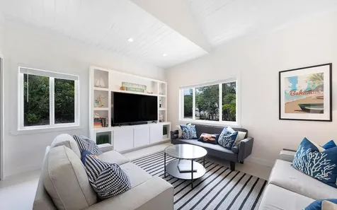 Tipsy Palm Villa, Ten Bay Eleuthera BS