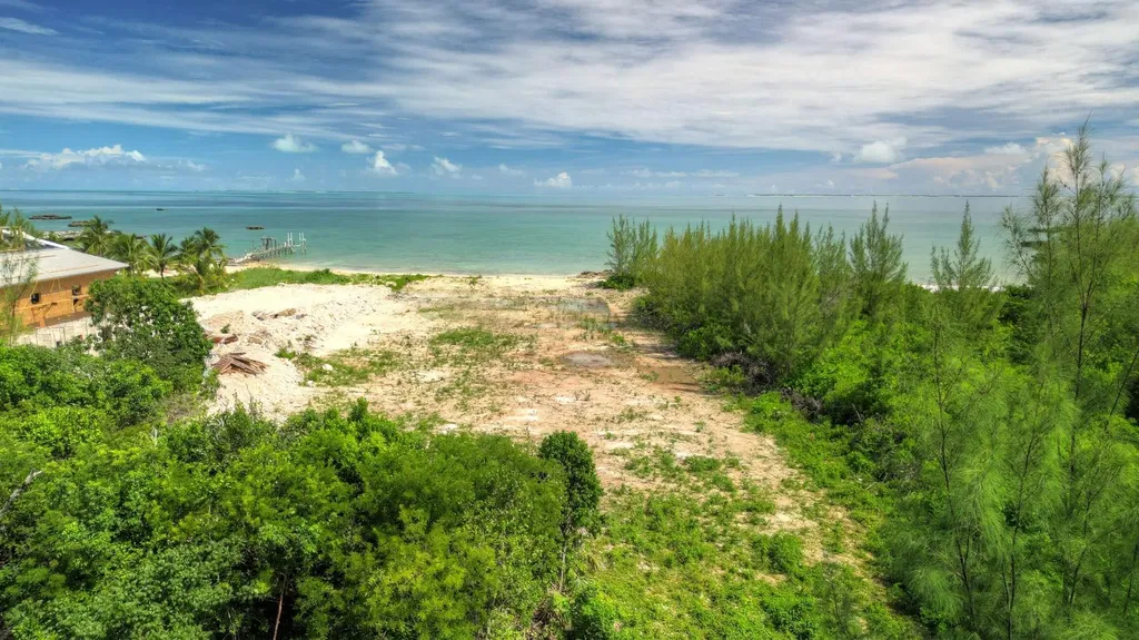 Turtle Rocks & Joes Creek Abaco BS