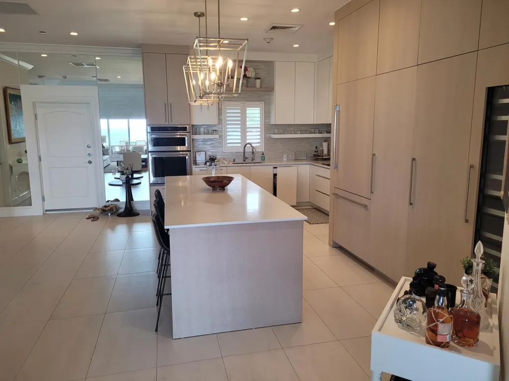 Caves Heights New Providence Paradise Island BS