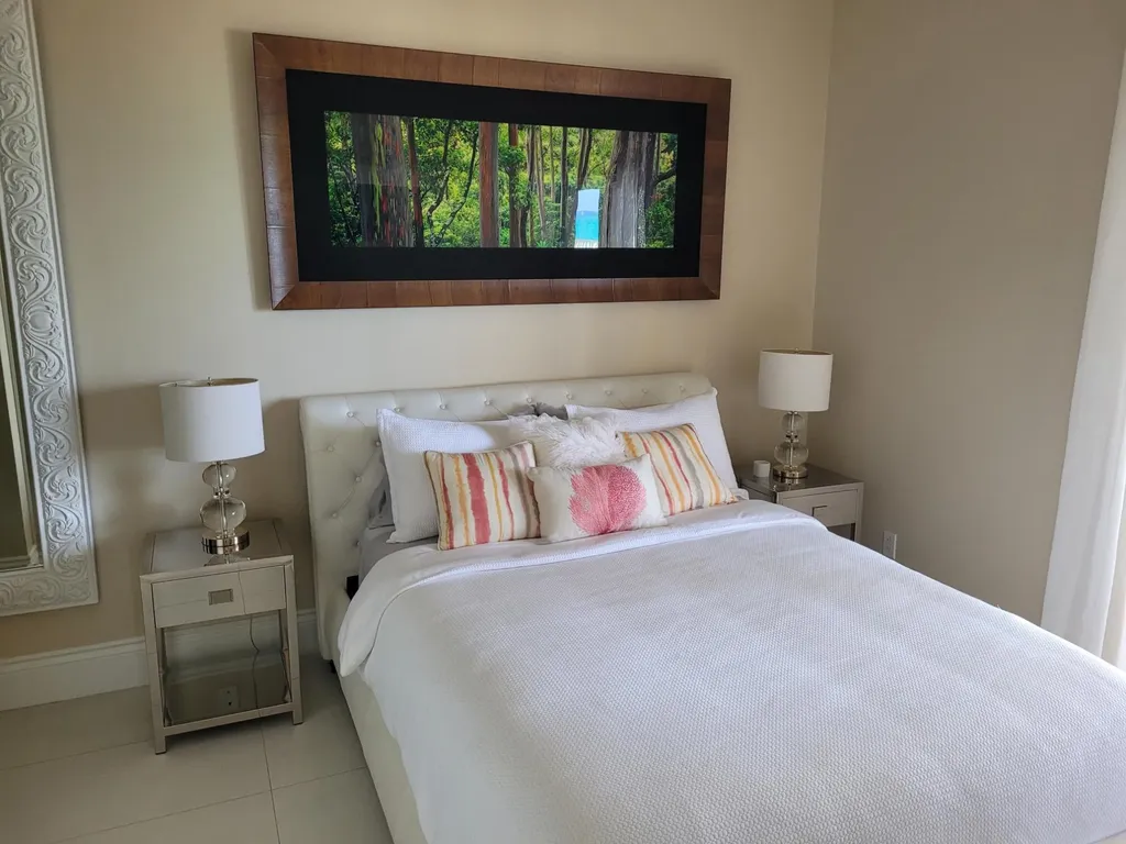 Caves Heights New Providence Paradise Island BS